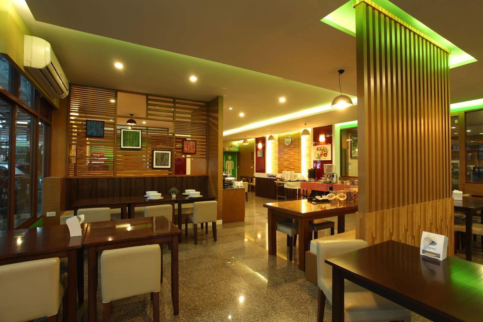 V Residence Hotel Чиангмай Экстерьер фото