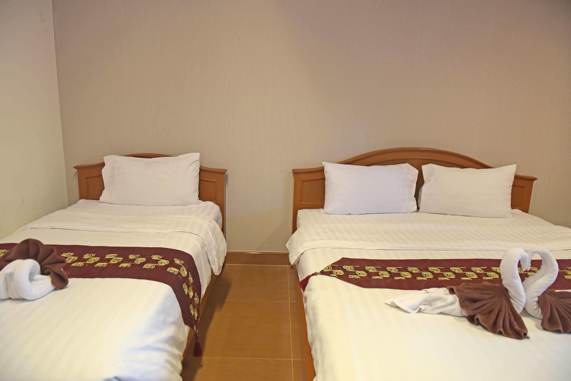 V Residence Hotel Чиангмай Экстерьер фото