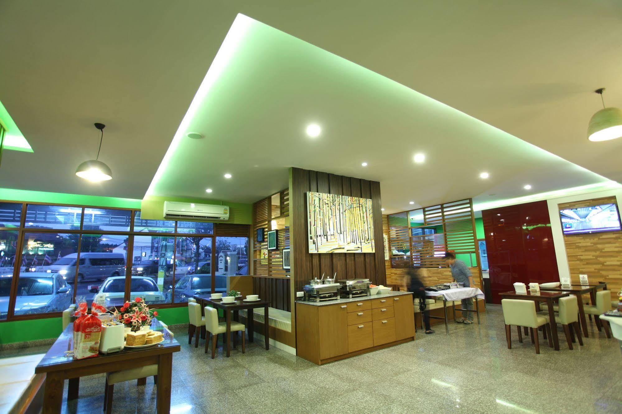 V Residence Hotel Чиангмай Экстерьер фото