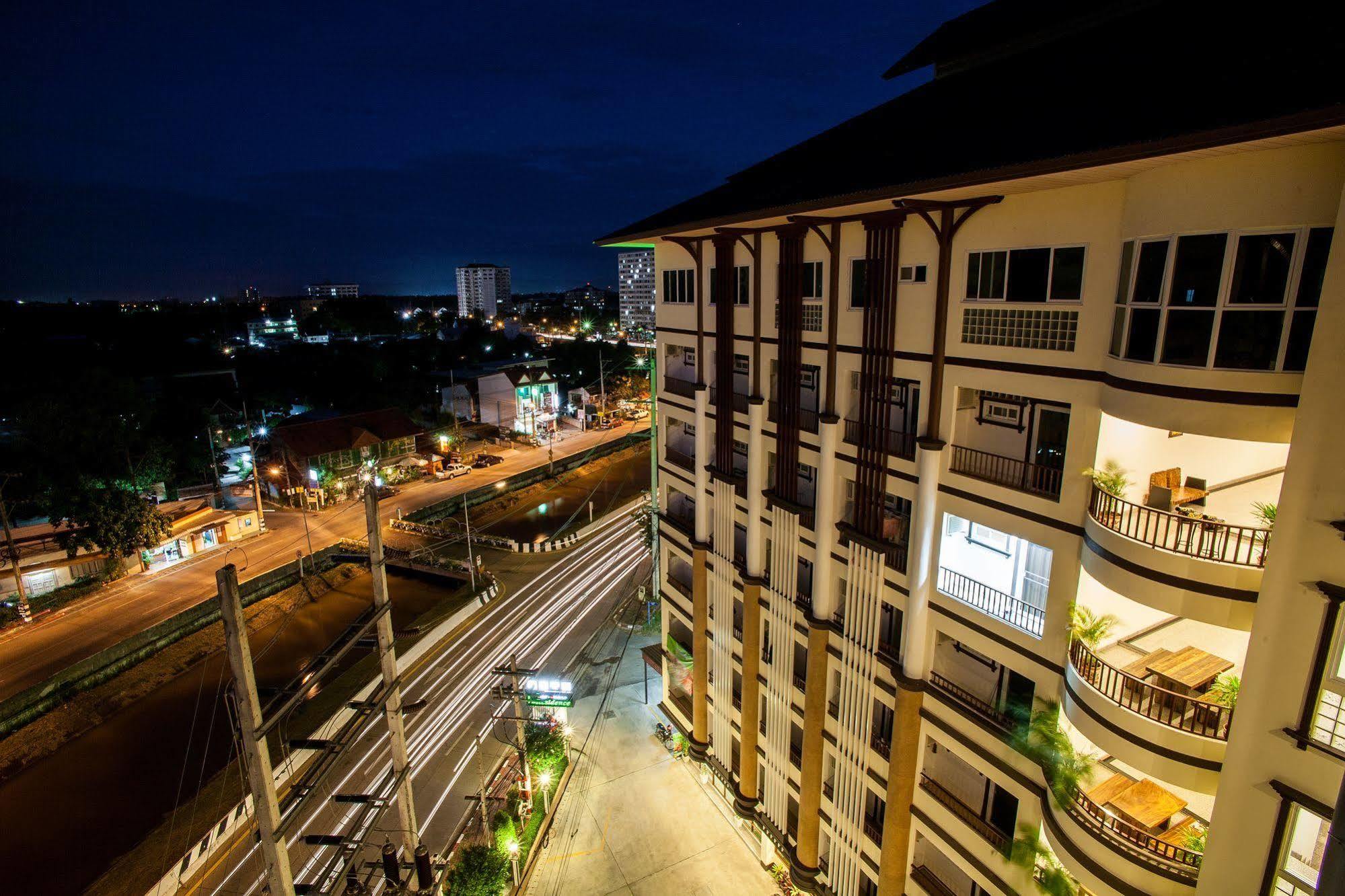 V Residence Hotel Чиангмай Экстерьер фото